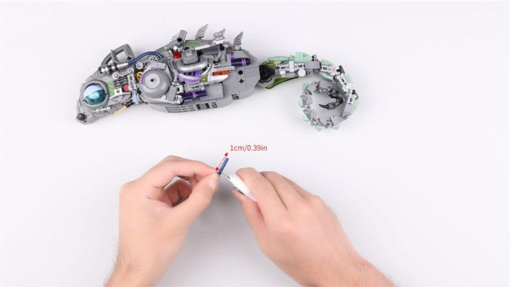 JMBricklayer JMB- Chameleon 70124 Building Tutorial-Trim the tail hose