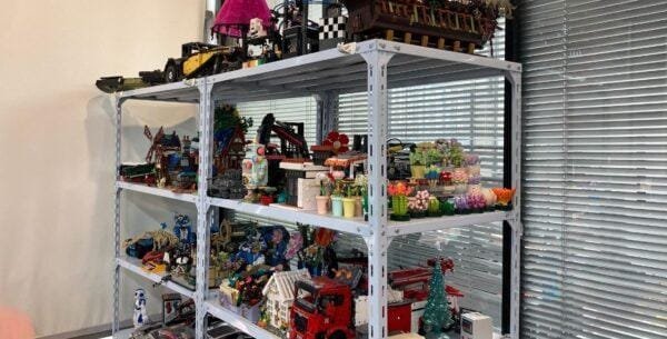 JMBricklayer JMB- Best Lego Display Ideas- Featured Image