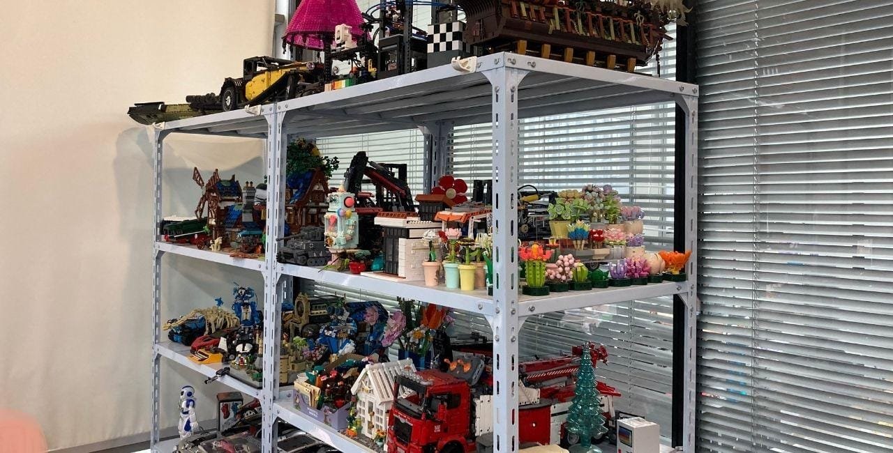 JMBricklayer JMB- Best Lego Display Ideas- Featured Image