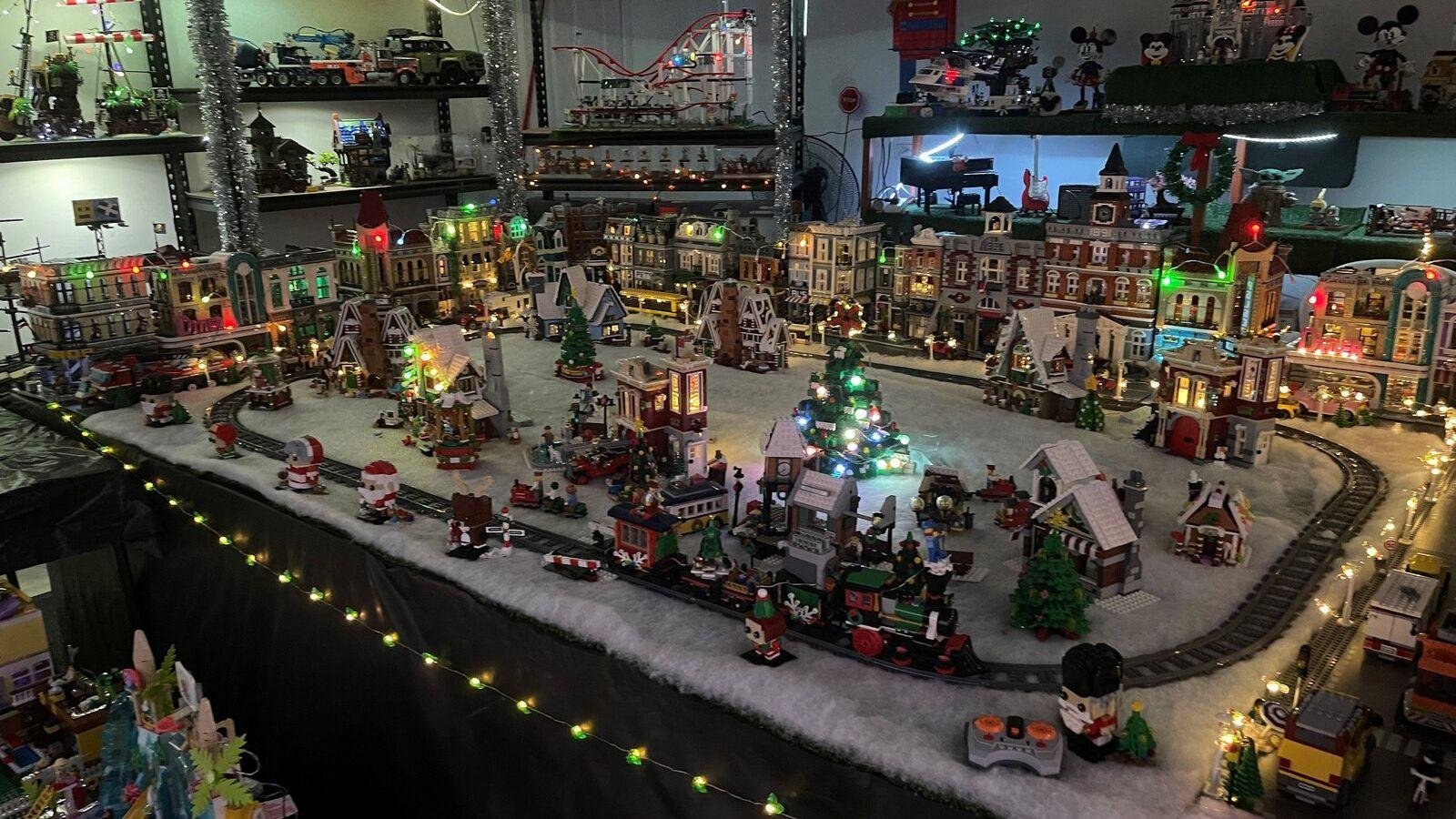 JMBricklayer JMB- Best Lego Display Ideas- Table Displays