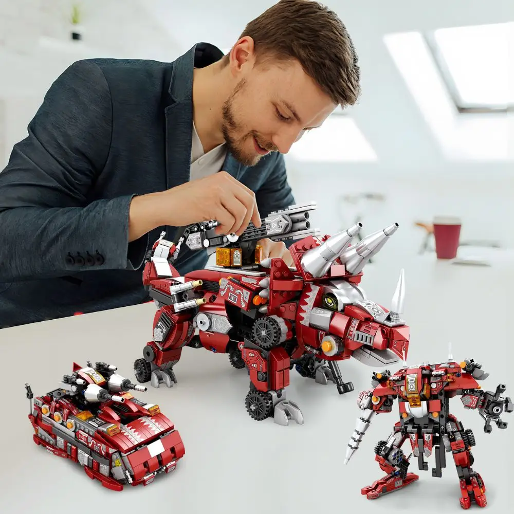 JMBricklayer Armed Triceratops 70136 Brick Toys Set IMG6