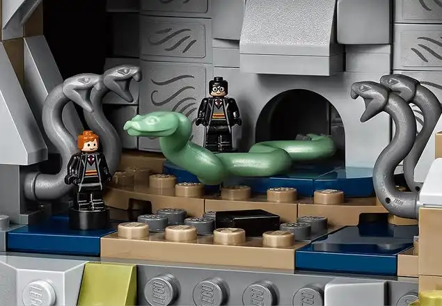 LEGO Hogwarts™ Castle 71043-201909-PDP-Standard-Block4