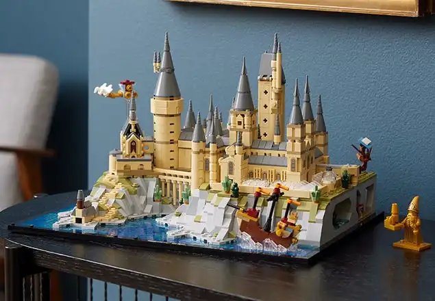 LEGO Hogwarts™ Castle and Grounds 76419_Block_Standard_2