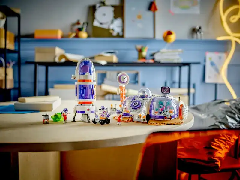 LEGO Mars Space Base and Rocket 42605