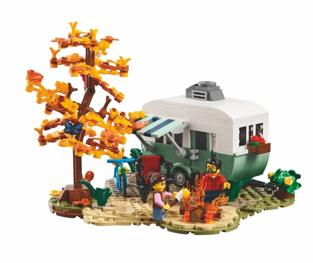 LEGO BrickLink Designer Program Series 3 Camping Adventure 1