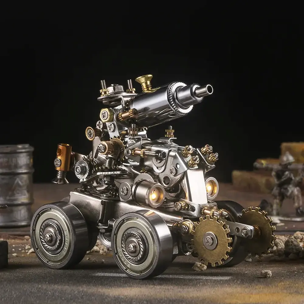 METAL model toy