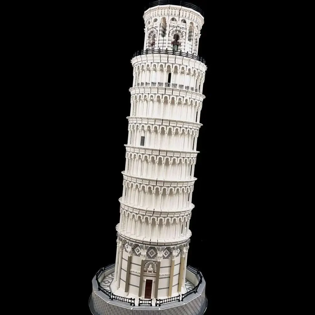 1.75 Meter LEGO Leaning Tower Of Pisa 1