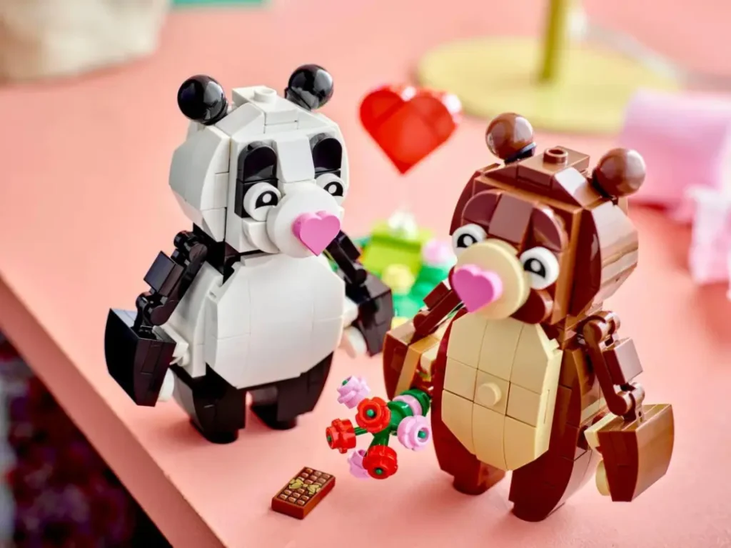 LEGO Love Bear 40821 4