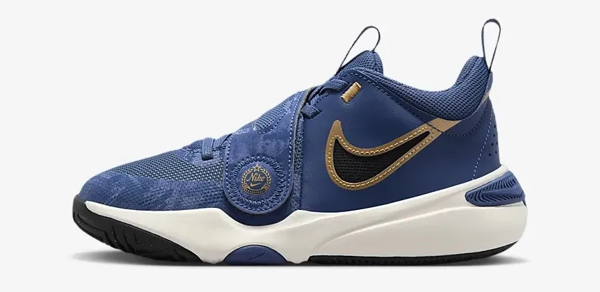 Nike Team Hustle