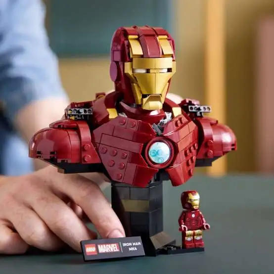 LEGO 76327 Iron Man MK4